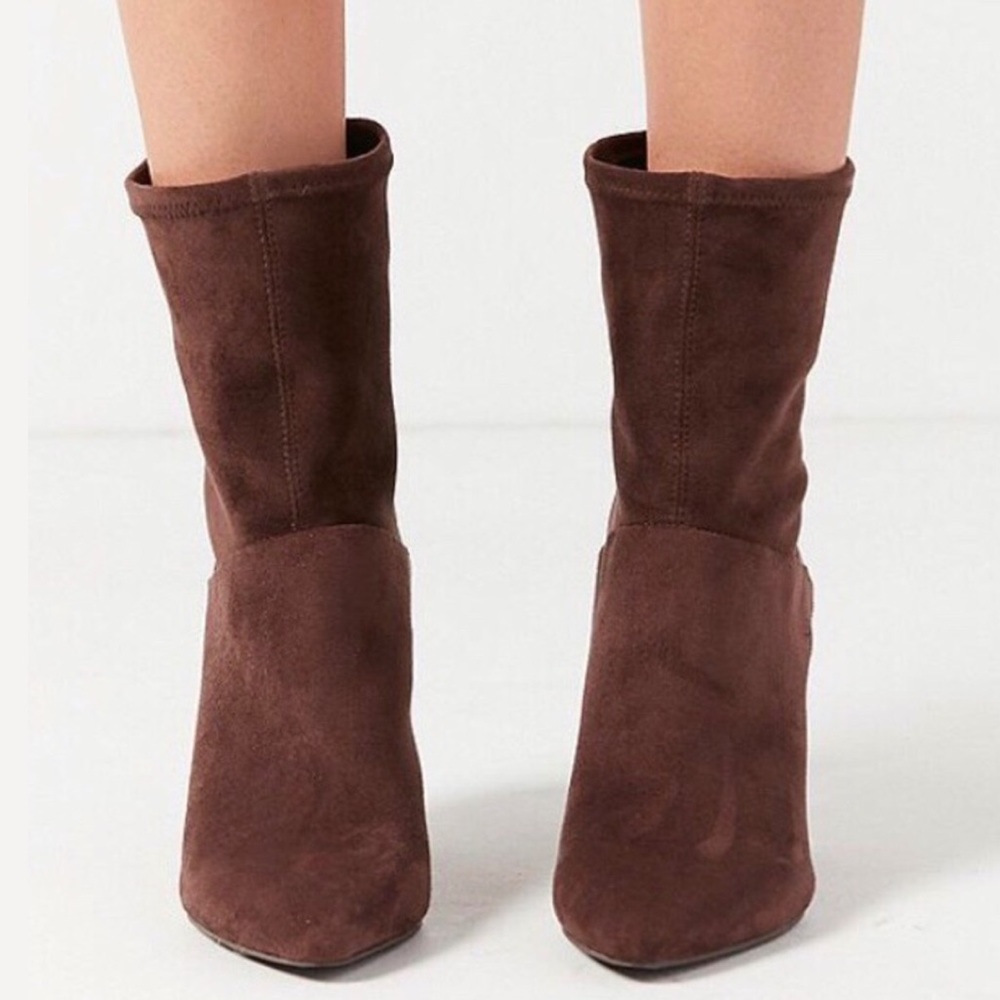 BROWN SCRUNCH SHORT BOOTS - Picture 4 of 5
